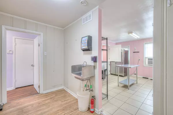 Franklin, TN 37064,1418 W Main St