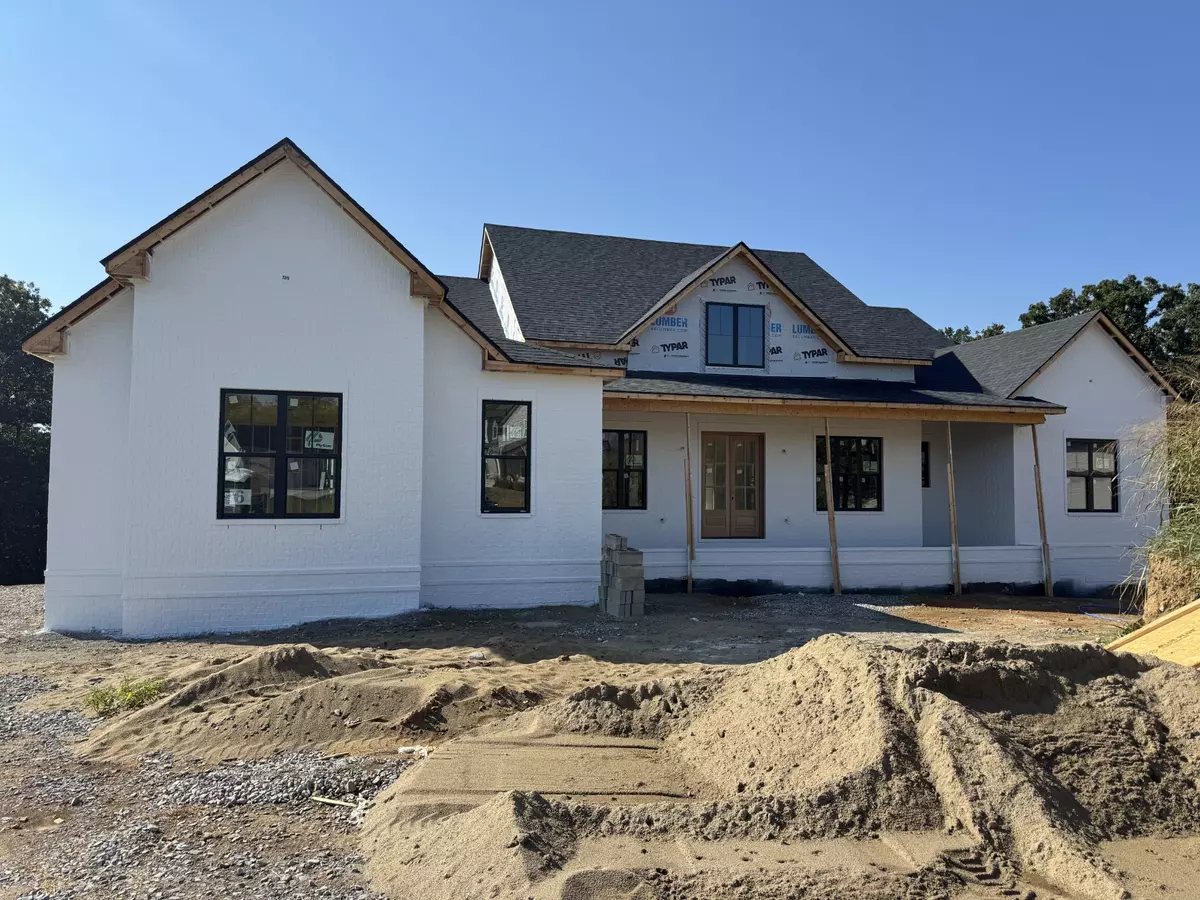 Clarksville, TN 37043,286 Martha Morgan Way