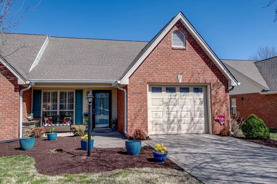 2234 River Rock Xing, Murfreesboro, TN 37128