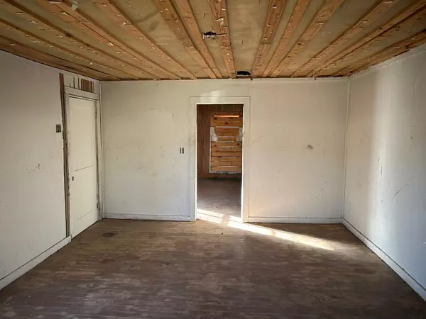 Prospect, TN 38477,6343 Elkton Pike