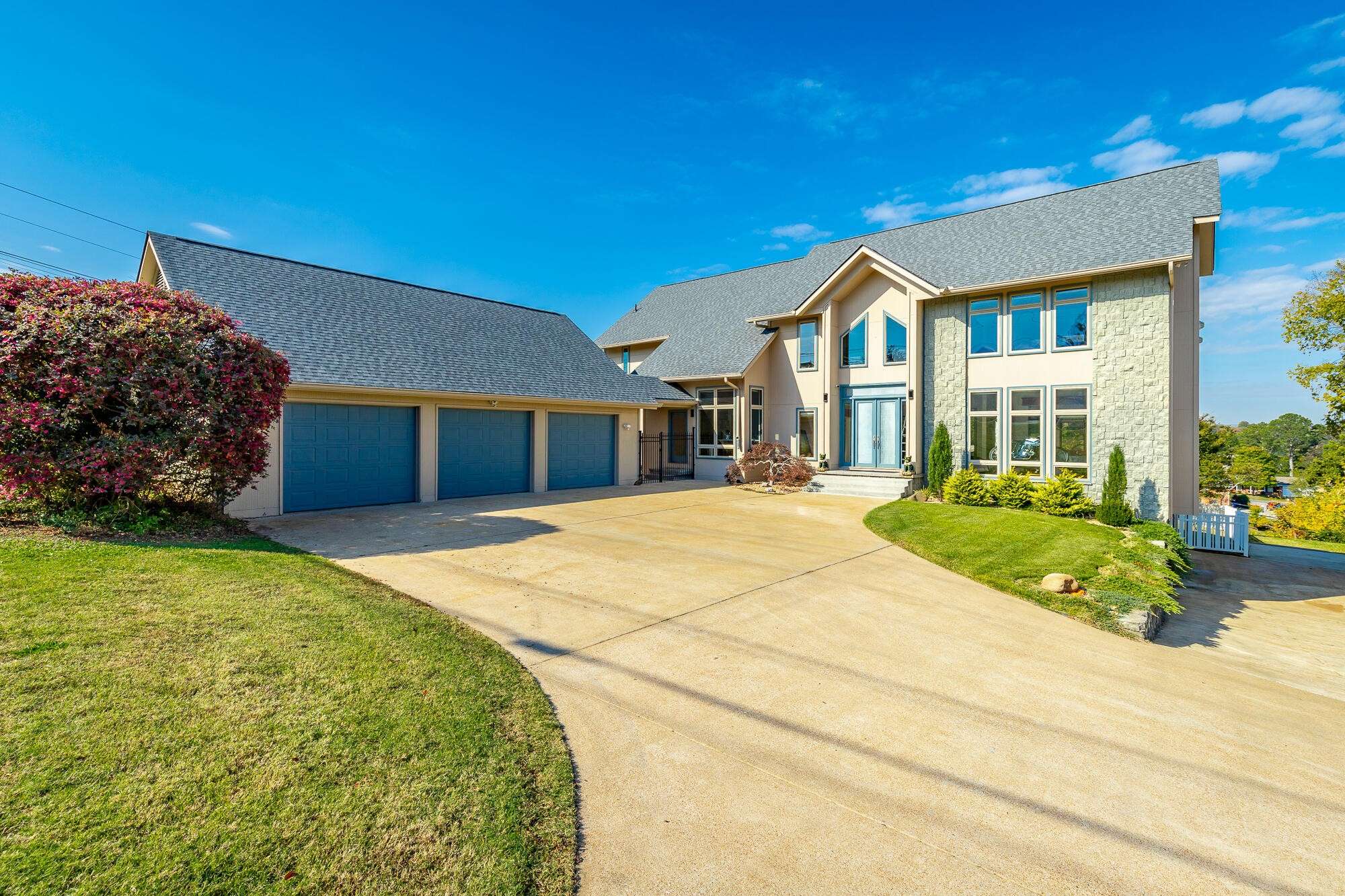 1211 Panorama Drive, Chattanooga, TN 37421