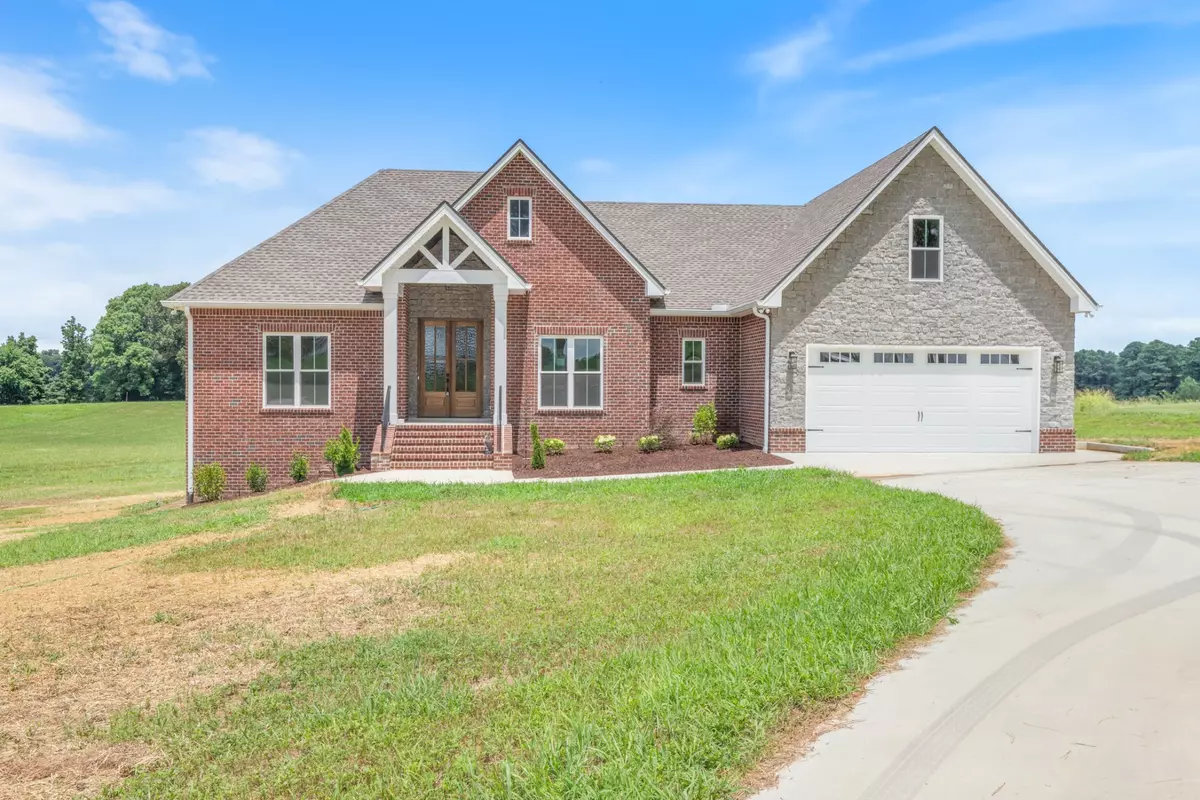 Dickson, TN 37055,856 Tucker Rd