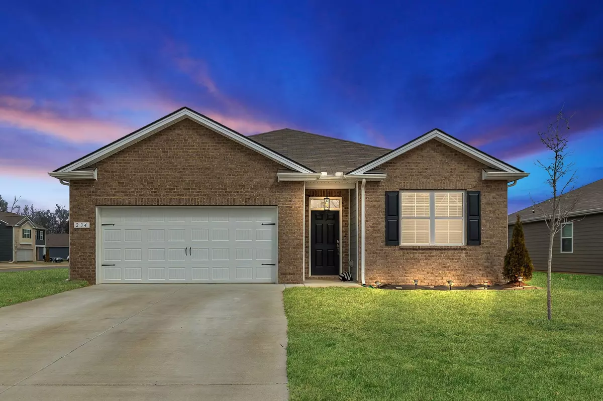 Chapel Hill, TN 37034,234 Addison Ave