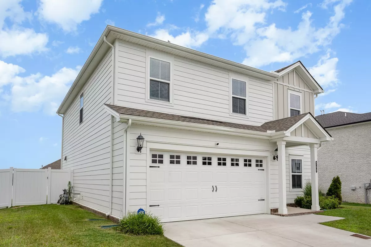 Mount Juliet, TN 37122,700 Castle Rd #NE