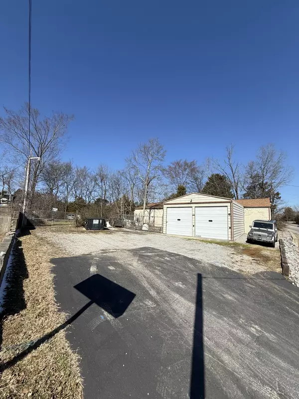 2009 Highway 49 #E, Pleasant View, TN 37146