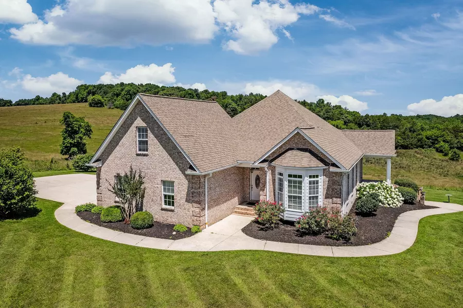 464 Wilder Hwy 76 Ac, Alpine, TN 38543