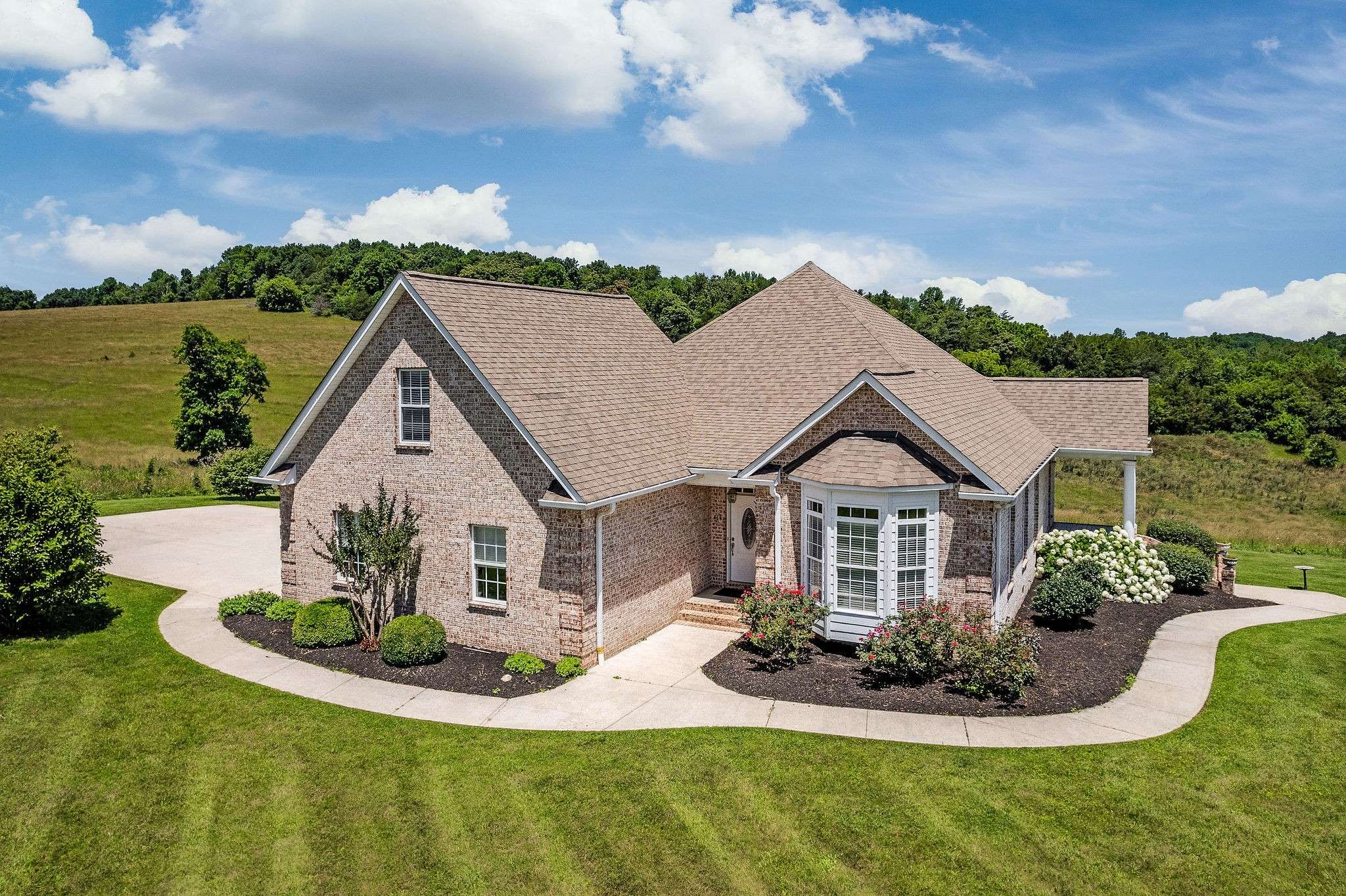 464 Wilder Hwy 76 Ac, Alpine, TN 38543