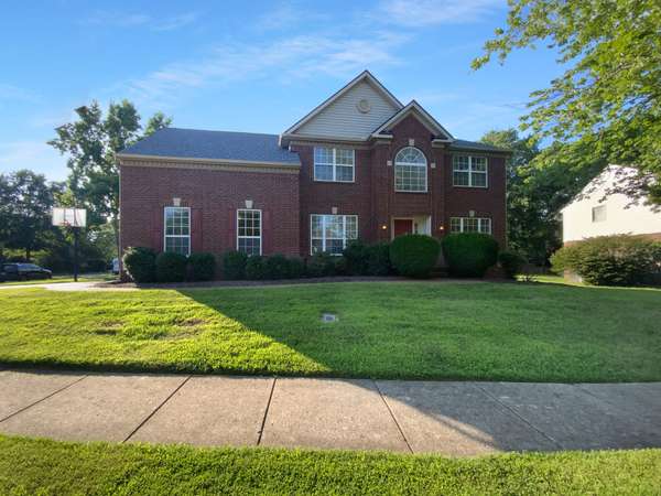 120 Tyne Dr, Franklin, TN 37064