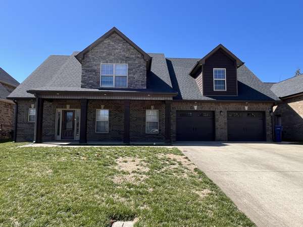 189 Roanoke Station Cir, Clarksville, TN 37043