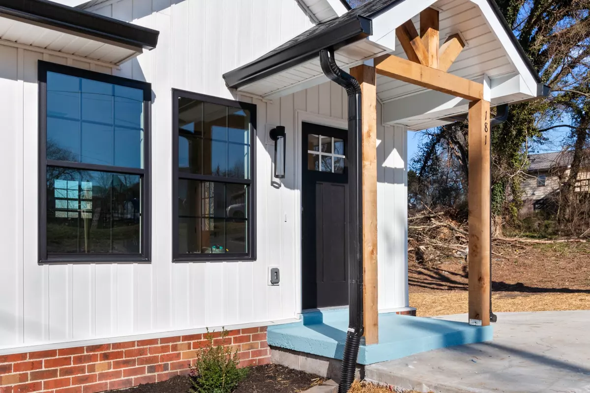 Clarksville, TN 37042,181 Plum St