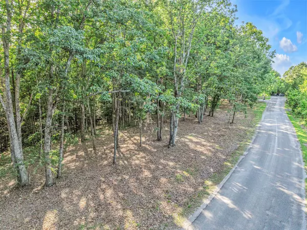 Pegram, TN 37143,0 Apache Trail