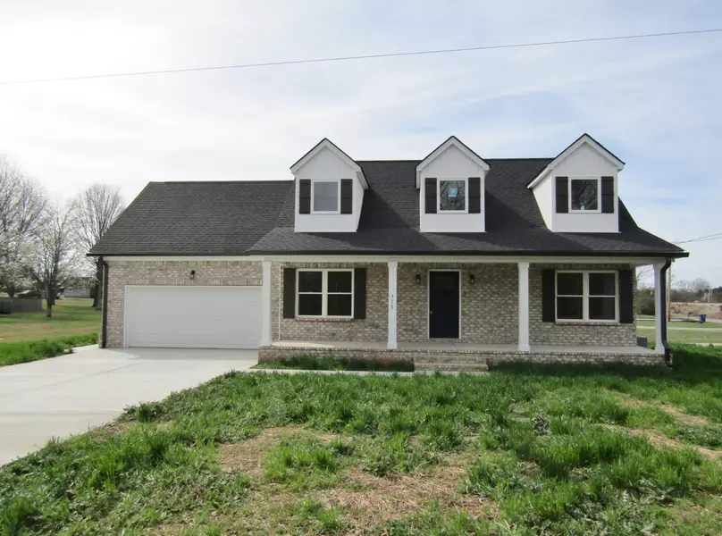 513 Logue St, Chapel Hill, TN 37034