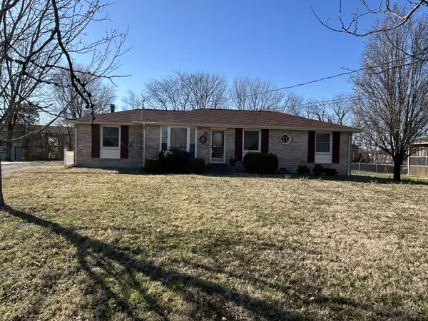 107 Southern Trce, Hendersonville, TN 37075