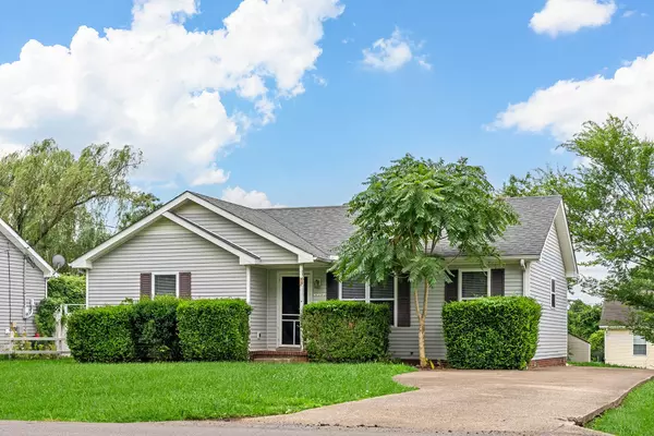 Oak Grove, KY 42262,1323 Hugh Hunter Road