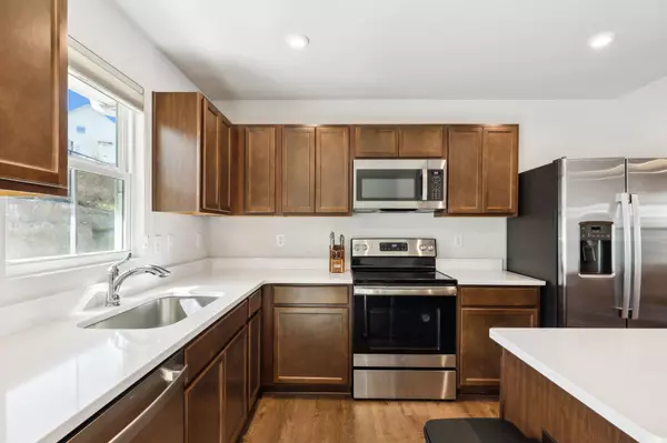 Antioch, TN 37013,1533 Smoketree Rd