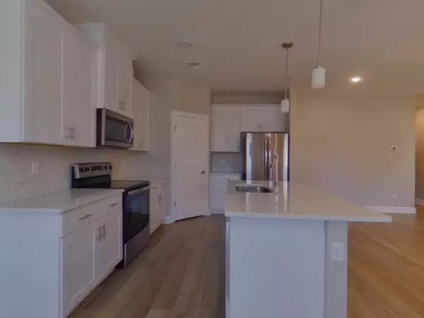 Columbia, TN 38401,239 River Rd