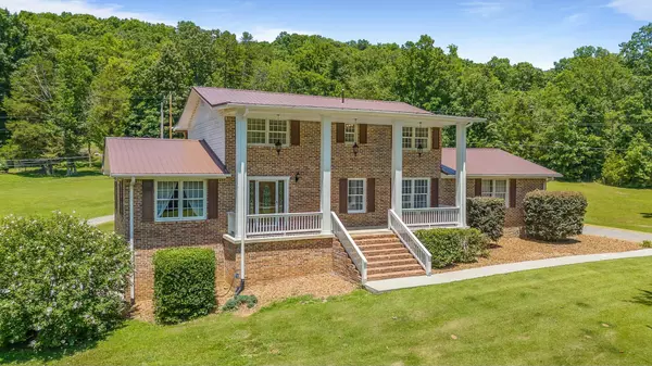 100 Sweetgum Avenue, Jasper, TN 37347