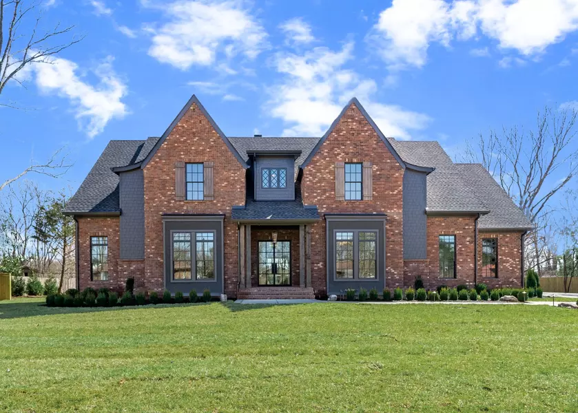 520 Mansion Dr, Brentwood, TN 37027