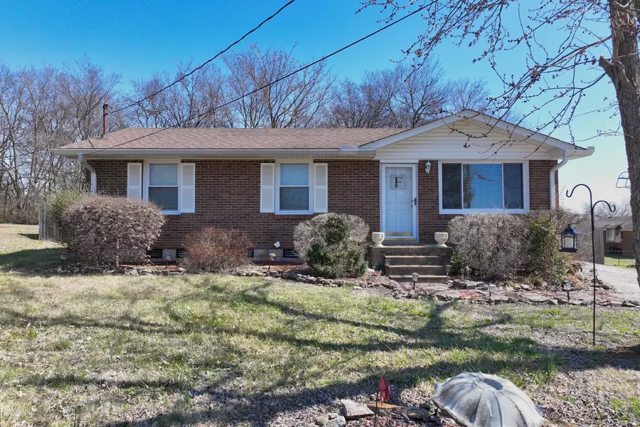 103 Friendship Ct, Goodlettsville, TN 37072