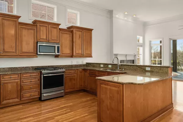 Gallatin, TN 37066,1018 Isaac Franklin Dr