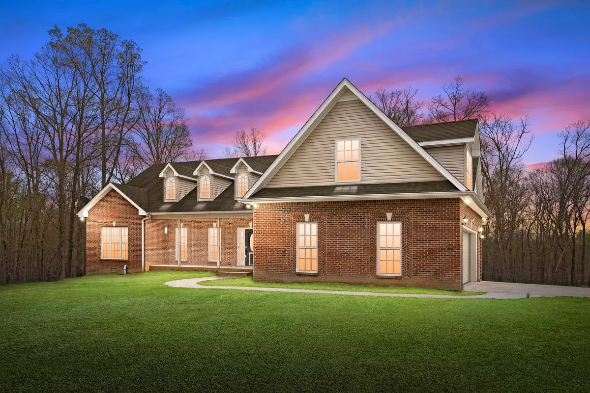 Dover, TN 37058,121 Meadow Ln