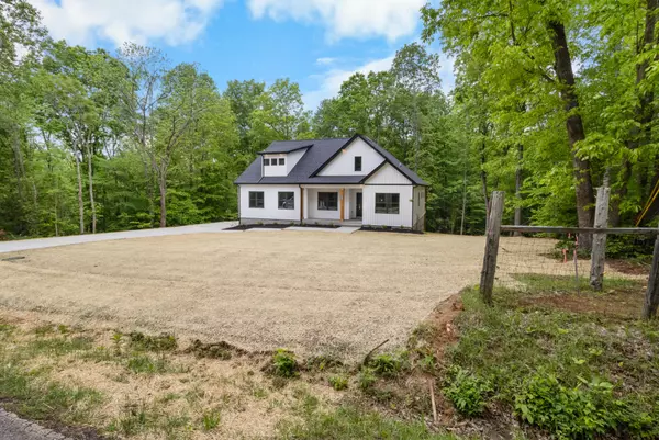 Palmyra, TN 37142,4410 Shiloh Canaan Rd
