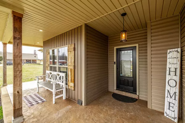 Lafayette, TN 37083,79 Taylor Ln