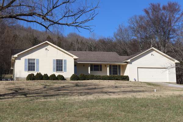 10585 Highway 25 #E, Hartsville, TN 37074