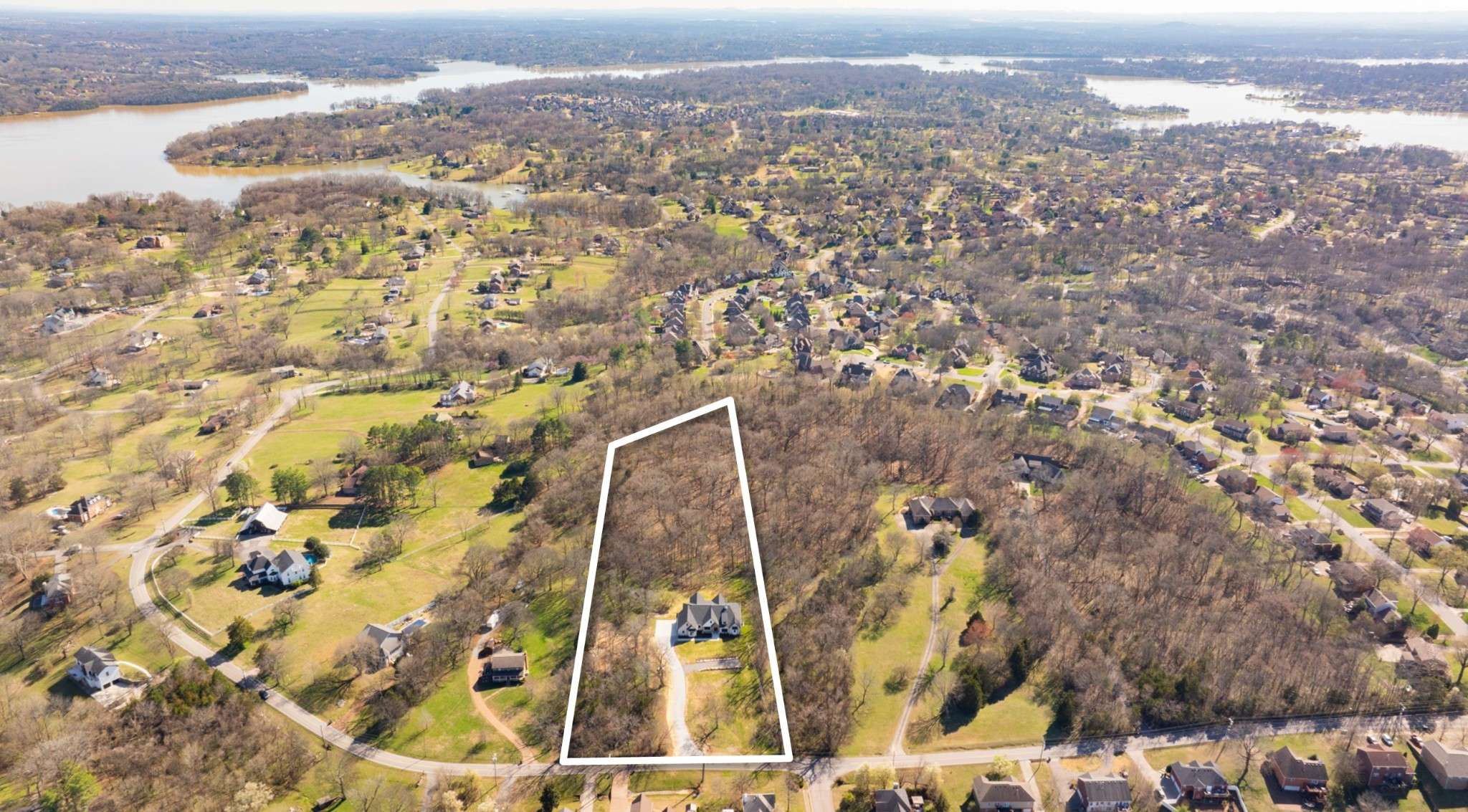 Hendersonville, TN 37075,542 Cumberland Hills Dr