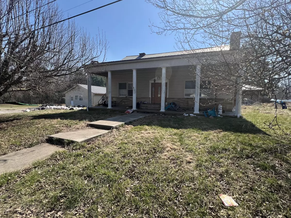 Crossville, TN 38571,355 Mayland Loop