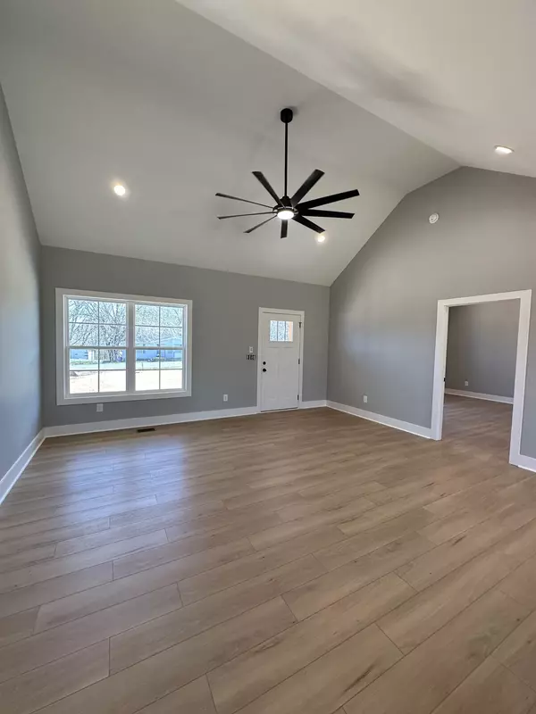 Westmoreland, TN 37186,1535 Wixtown Rd