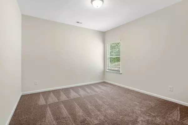 White House, TN 37188,1033 Southerlynn Drive