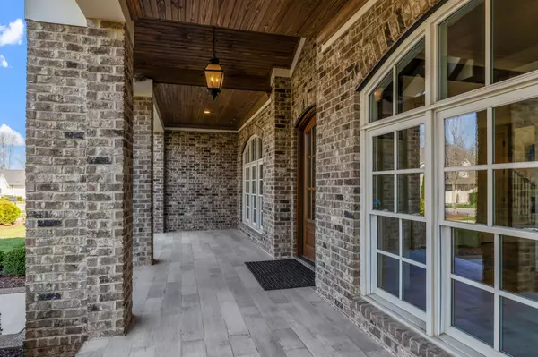 College Grove, TN 37046,8472 Heirloom Blvd