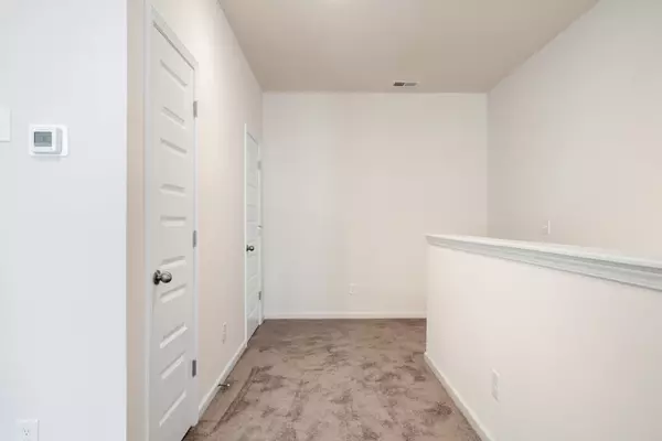 Gallatin, TN 37066,221 Summerlin Drive