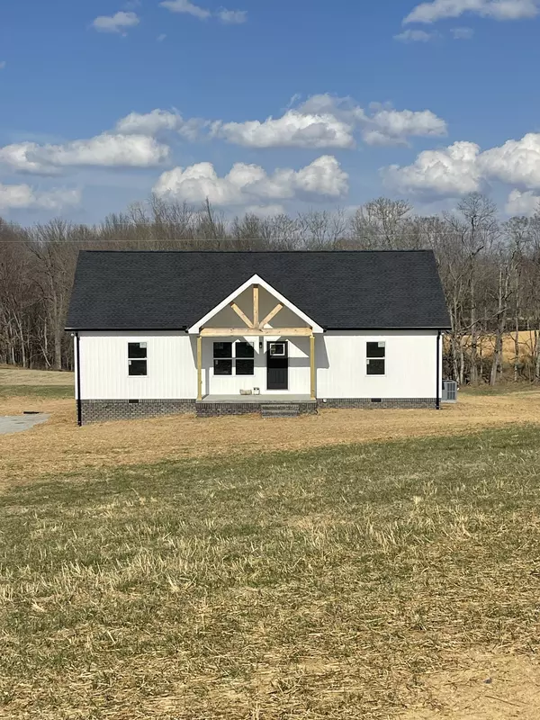 2875 Union Camp Rd,  Lafayette,  TN 37083