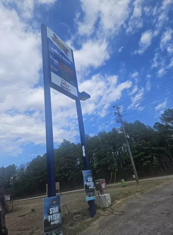 3205 Highway 641 N, Parsons, TN 38363