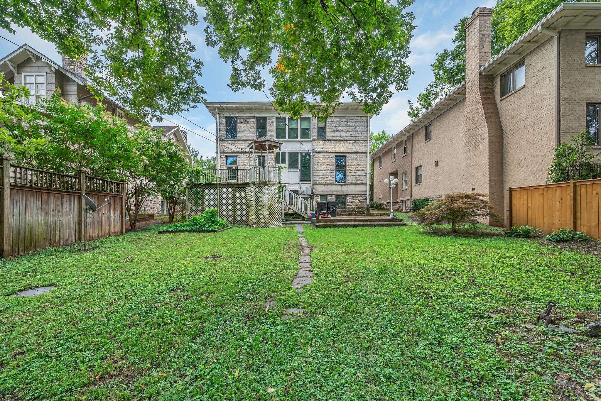 Nashville, TN 37205,3818 Richland Ave