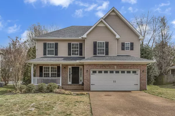 2006 Trenton Dr, Spring Hill, TN 37174