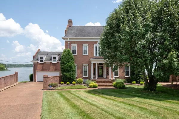 114 Governors Point Blvd,  Hendersonville,  TN 37075