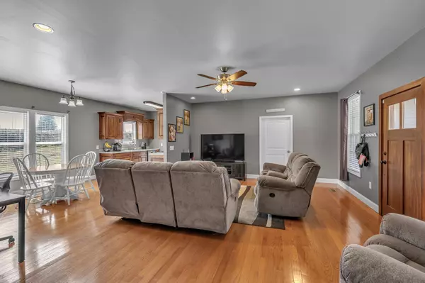 Lawrenceburg, TN 38464,365 Voss St