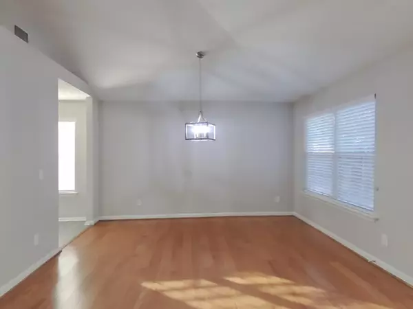 La Vergne, TN 37086,2103 Academy Way