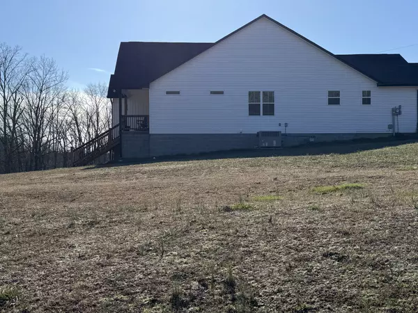 Hohenwald, TN 38462,530 S Oak St