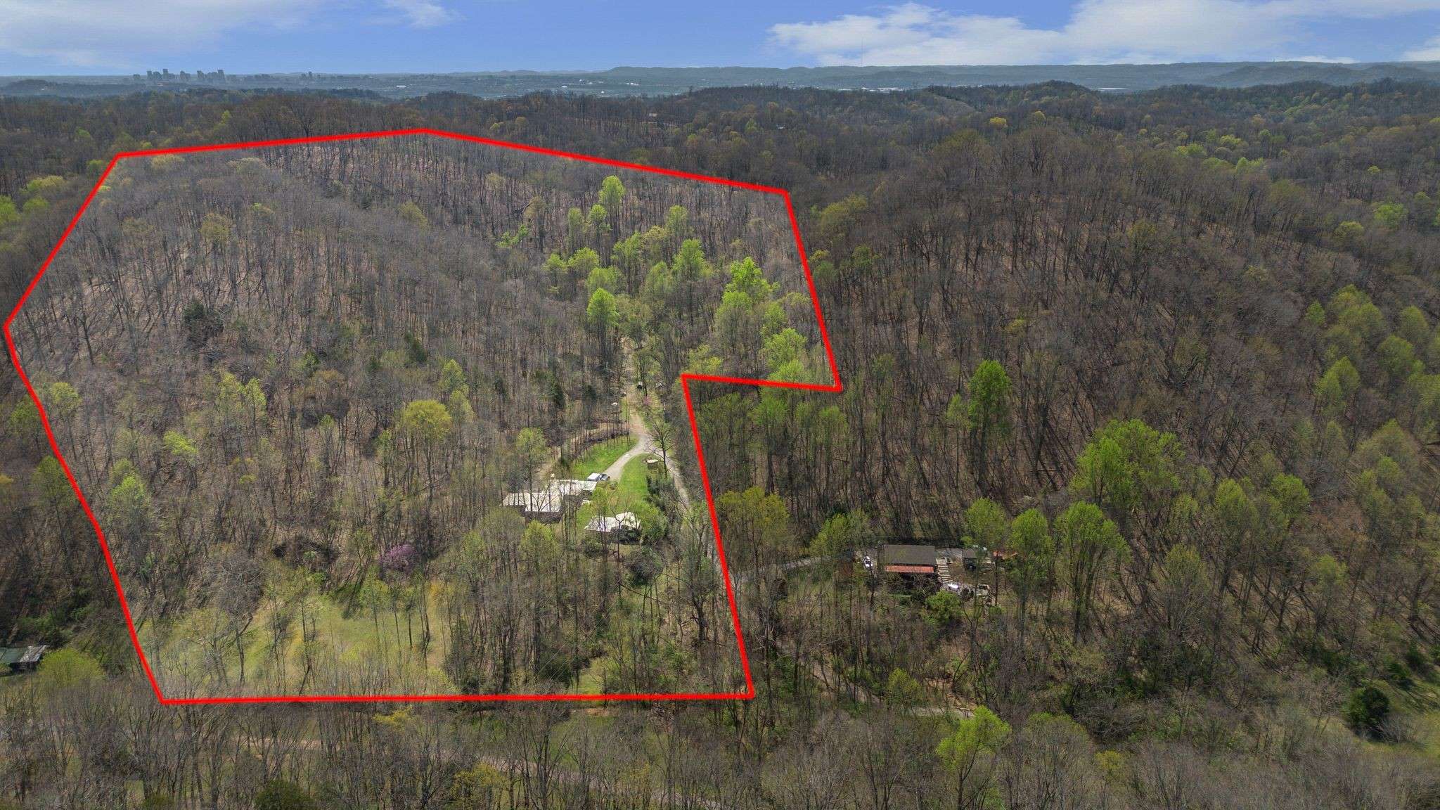 4897 Sulphur Creek Rd, Nashville, TN 37218