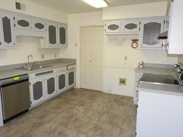 Smyrna, TN 37167,203 Valleydale St