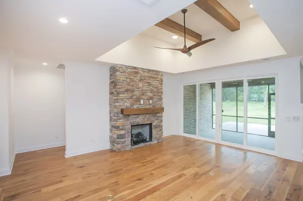 1530 Shalom St, Murfreesboro, TN 37128