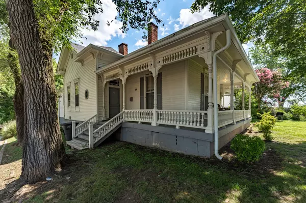 Columbia, TN 38401,322 W 12th St