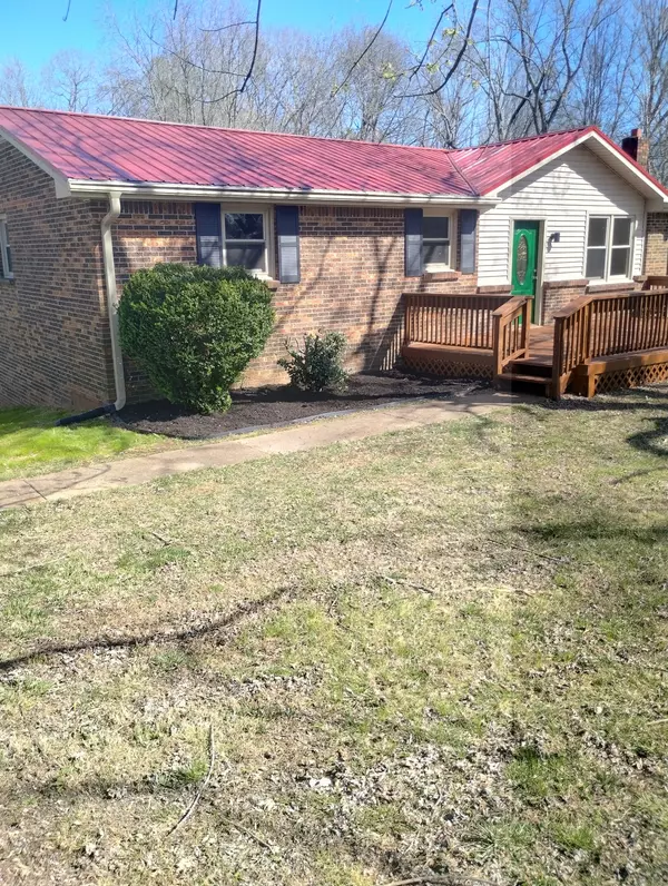 Burns, TN 37029,1017 Chestnut Dr