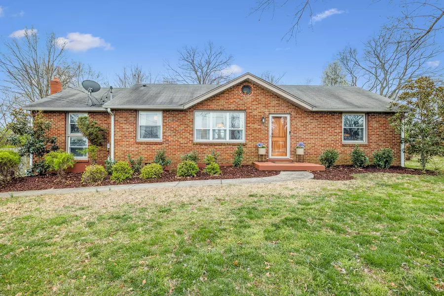1115 Massman Dr, Nashville, TN 37217