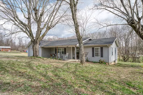 119 Sarah Dial Ln, Cookeville, TN 38506