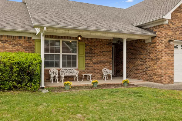 Columbia, TN 38401,1764 Auburn Ln